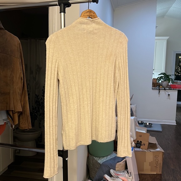 Madewell oatmeal merino wool turtleneck - Picture 2 of 3